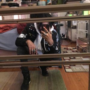 Meet your Posher, Travis